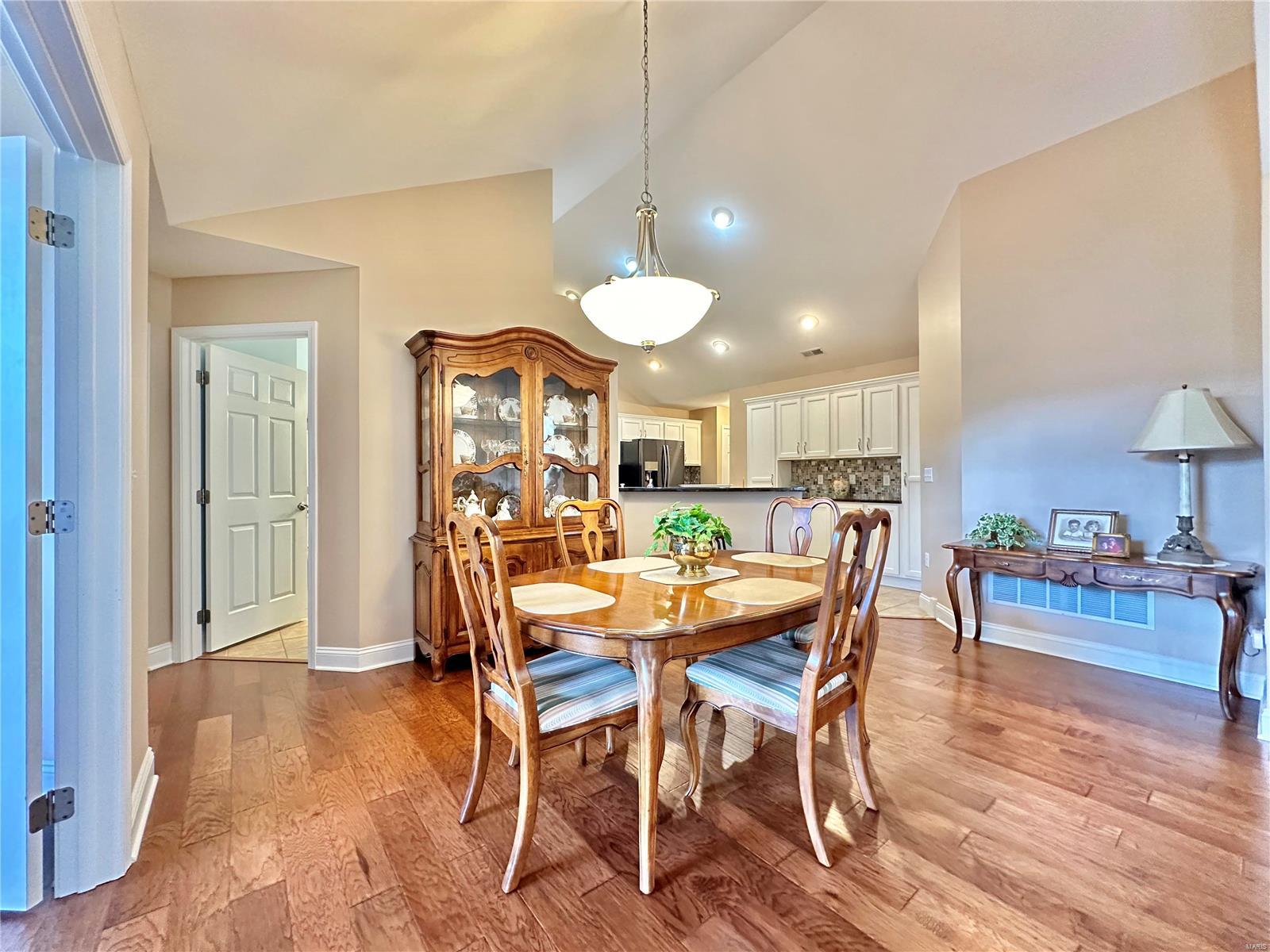 1208 Three Rivers Drive O'Fallon, IL 62269 - Photo 26 of 52 Gallery Image 26