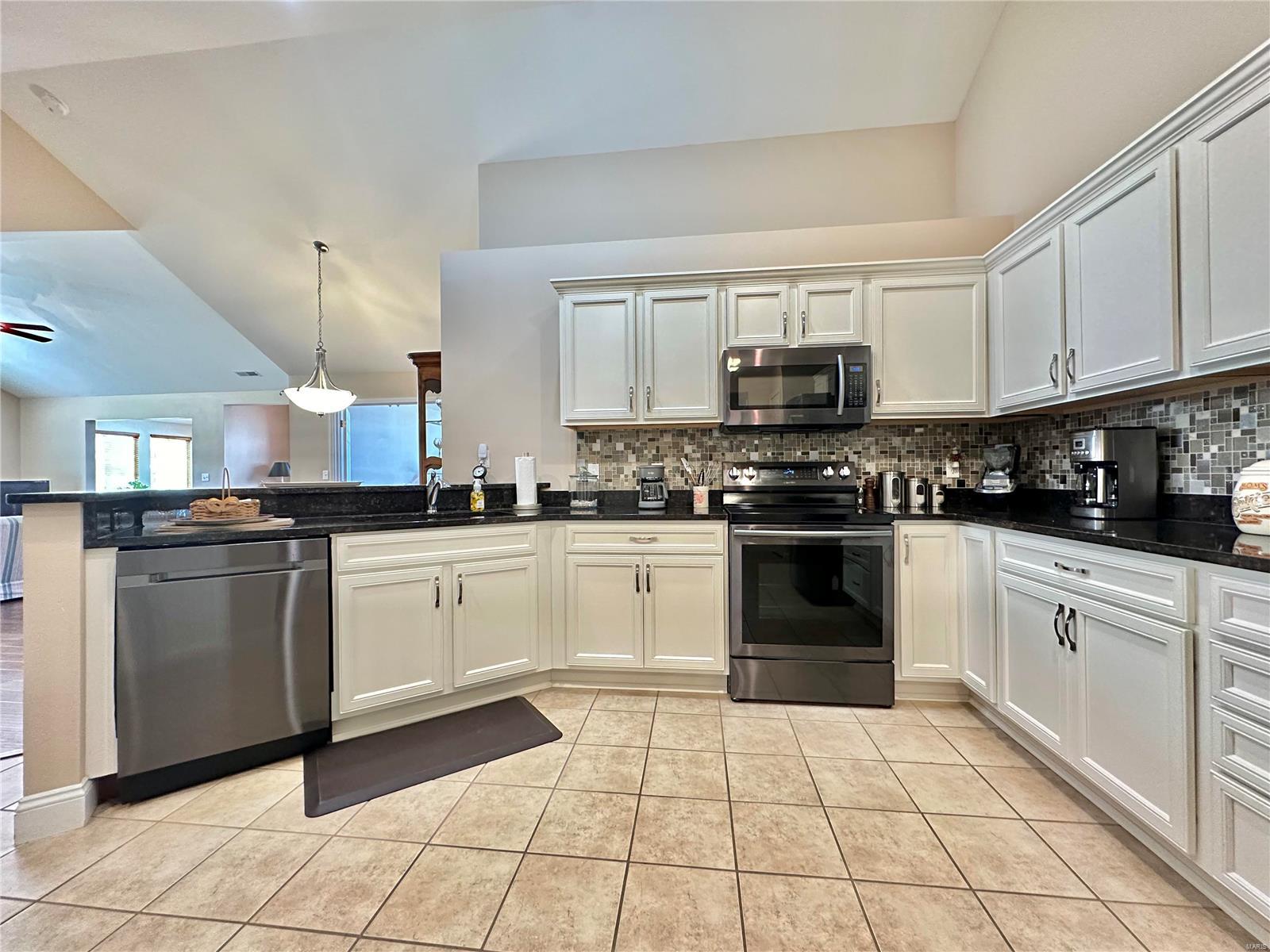 1208 Three Rivers Drive O'Fallon, IL 62269 - Photo 30 of 52 Gallery Image 30