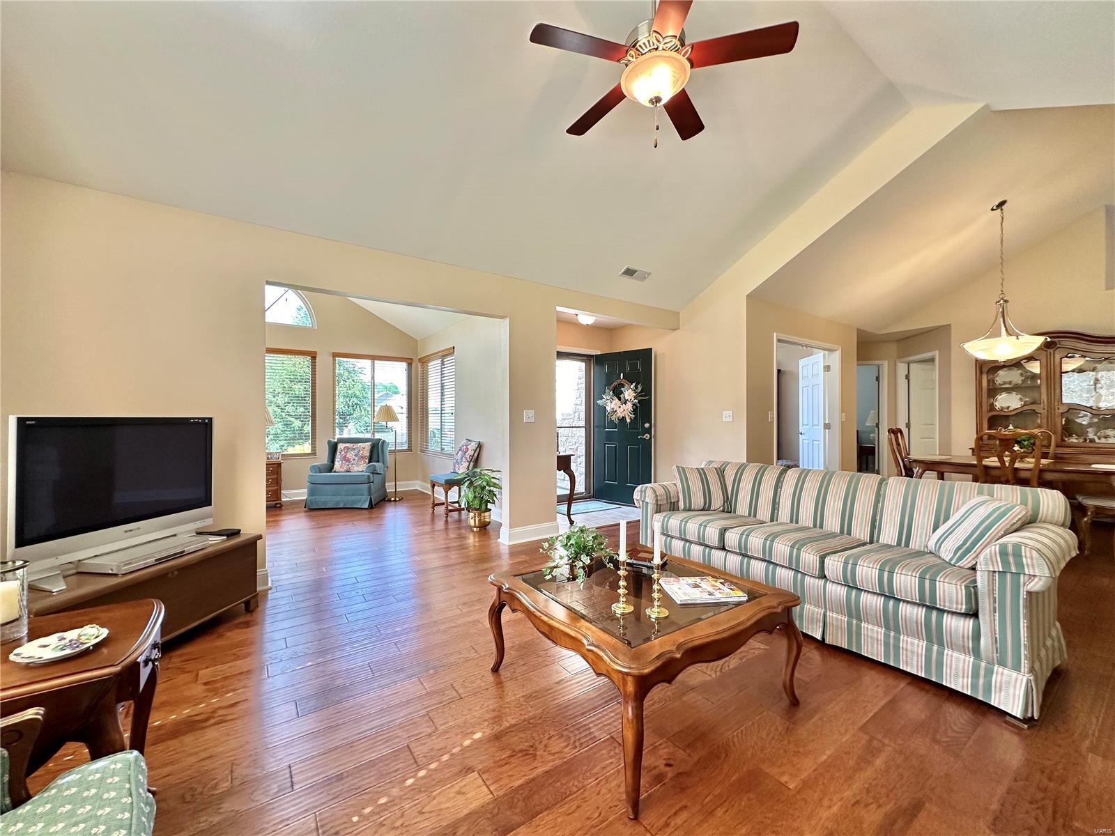 1208 Three Rivers Drive O'Fallon, IL 62269 - Photo 8 of 52 Gallery Image 8