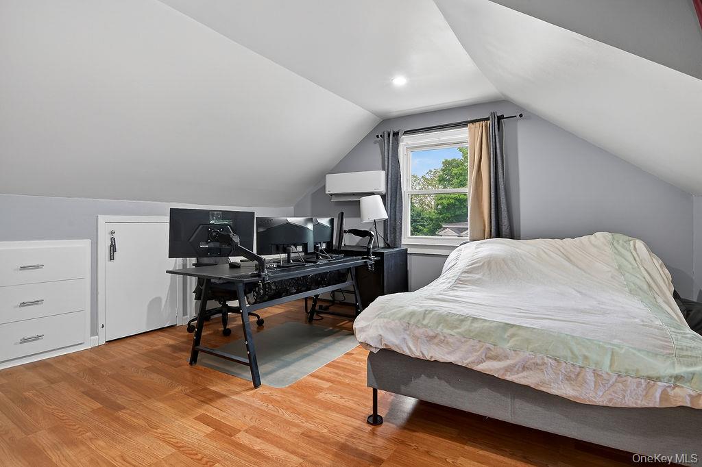 36 Heather Dell Road Ardsley, NY 10502 - Photo 28 of 44 second floor bedroom