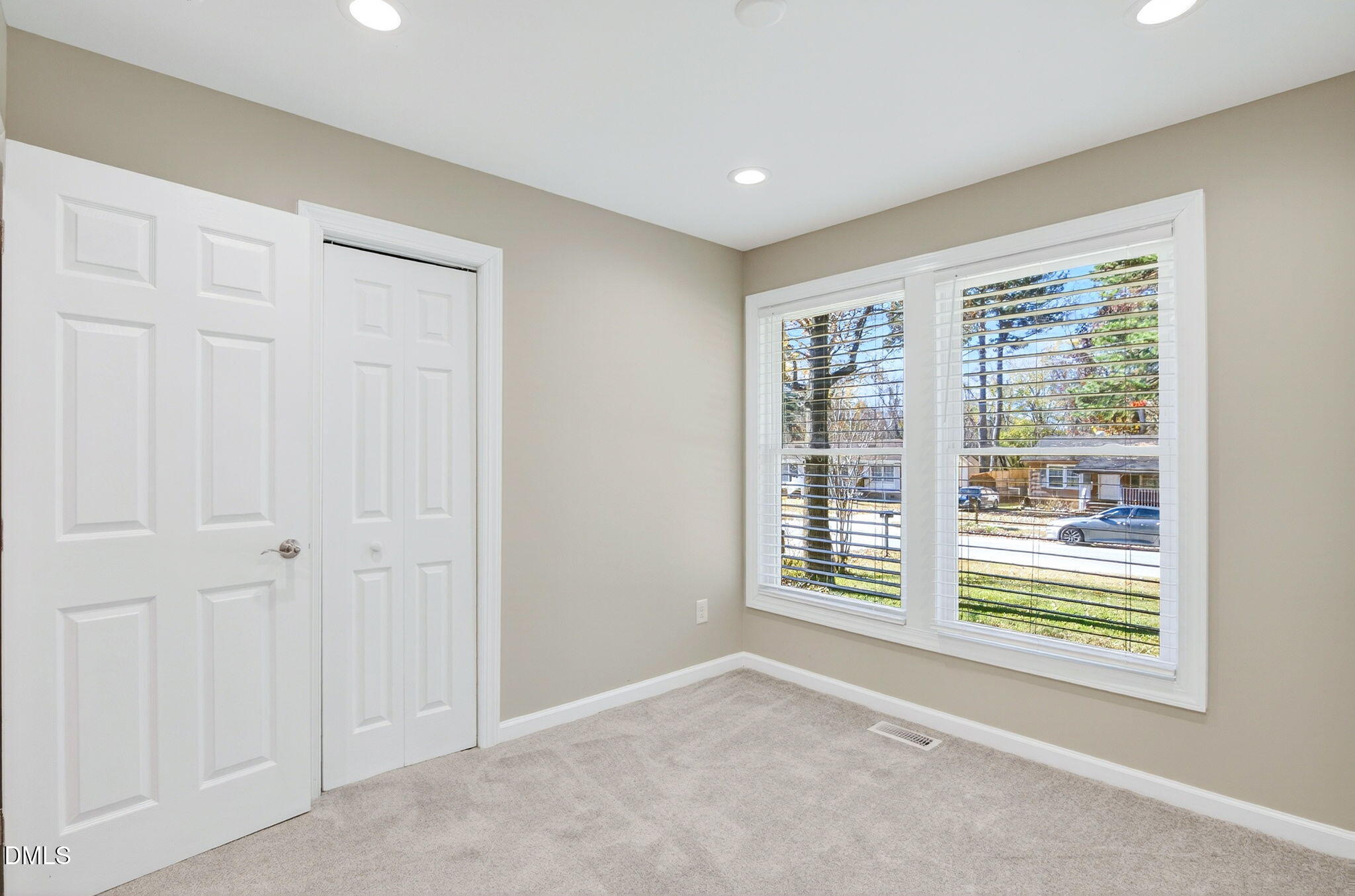 535 Dacian Road Raleigh, NC 27610 - Photo 13 of 33 19-web-or-mls-535 Dacian Road (26 of 45)