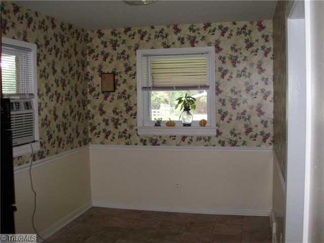 1508 Cook Street High Point, NC 27262 - Photo 11 of 12 3rd Bedroom.