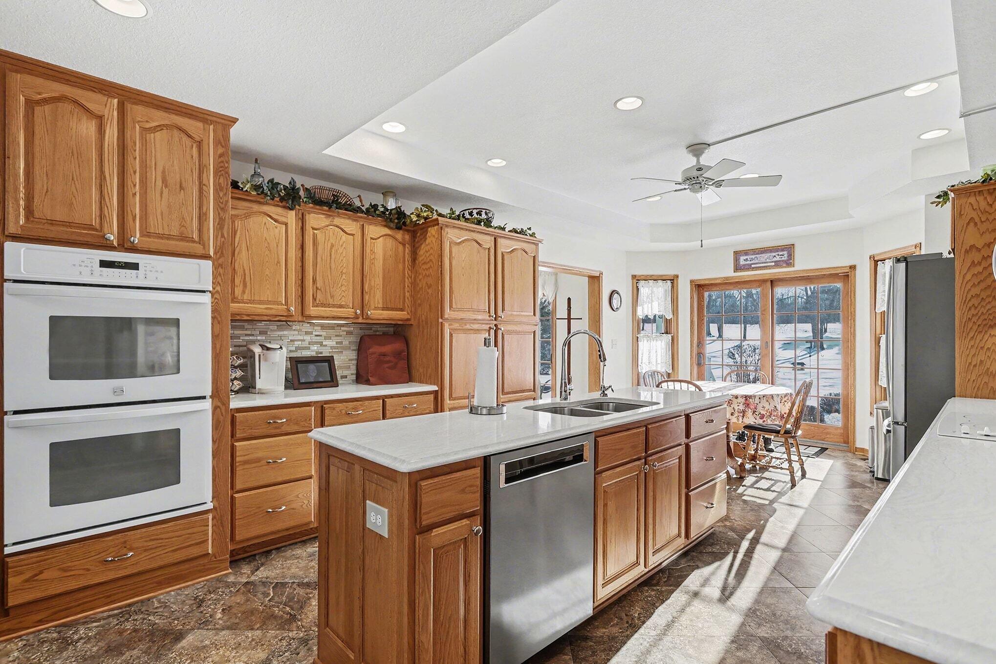 839 East Girard Road Quincy, MI 49082 - Photo 7 of 36 006_file_9526
