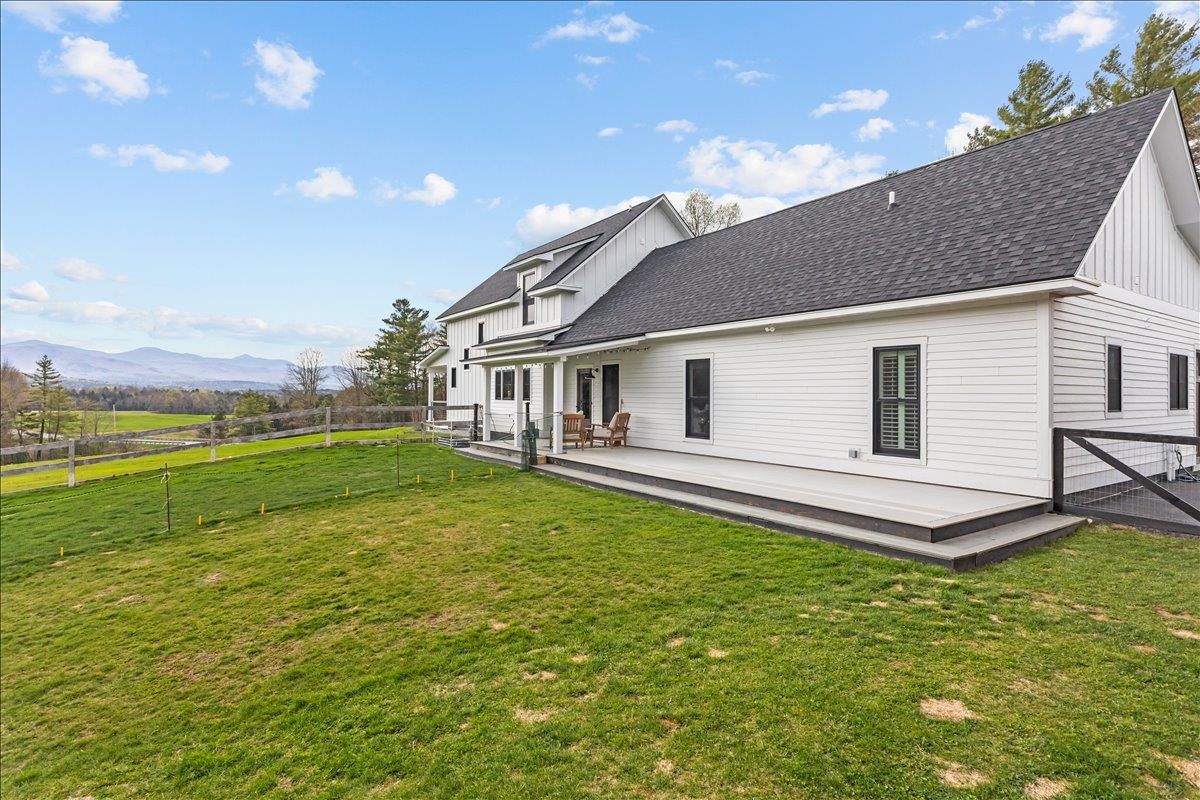 161 Lower Elmore Mountain Road Morristown, VT 05661 - Photo 7 of 60