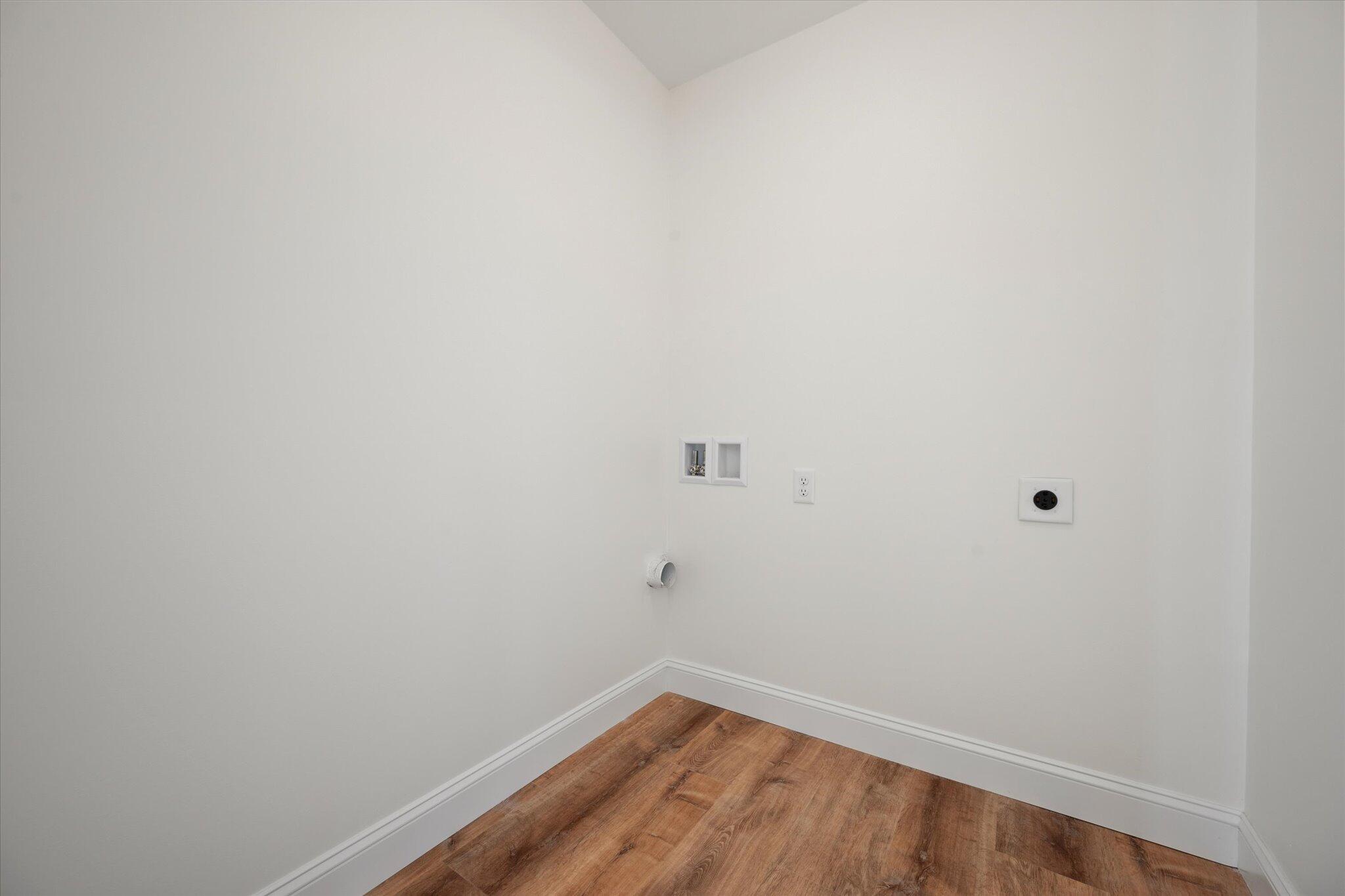 375 Pushaw Road Bangor, ME 04401 - Photo 20 of 29 IMG_2762