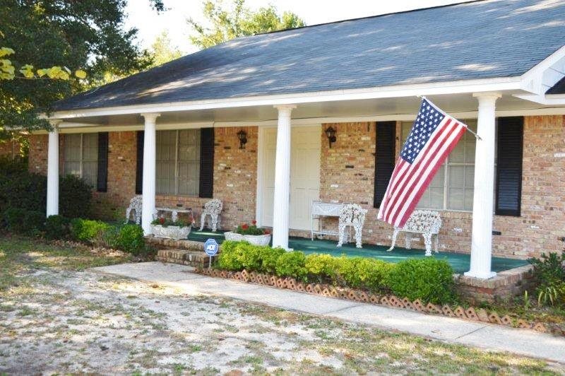 8309 Pilgrim Road Pensacola, FL 32514 - Photo 4 of 44 Gallery Image 4