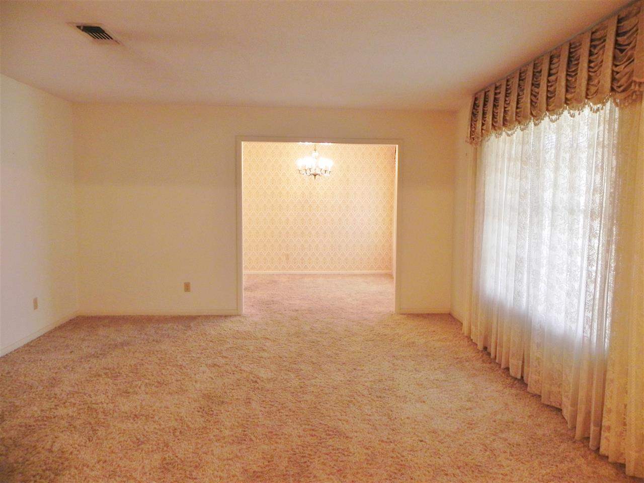 8309 Pilgrim Road Pensacola, FL 32514 - Photo 9 of 44 Gallery Image 9