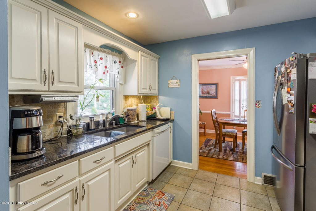629 Indian Ridge Road Louisville, KY 40207 - Photo 15 of 58 629 Indian Ridge Rd-15