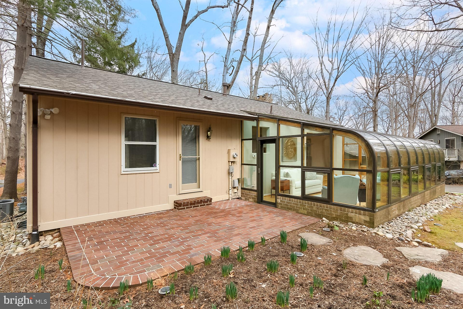 10905 Thanlet Lane Reston, VA 20190 - Photo 23 of 30