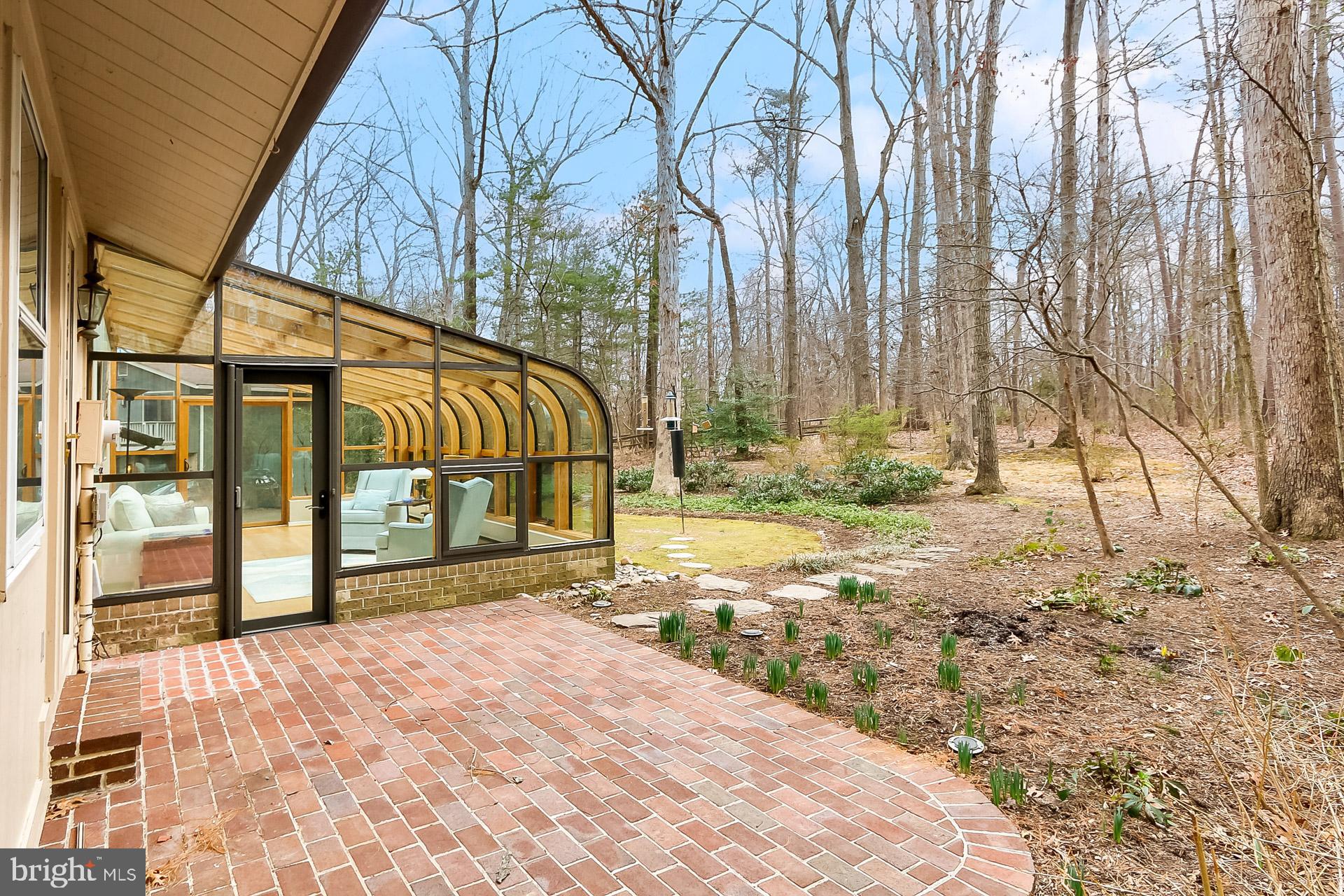 10905 Thanlet Lane Reston, VA 20190 - Photo 24 of 30