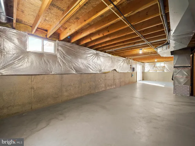 $473,000 | 197 Triumphant Way, Falling Waters, WV 25419