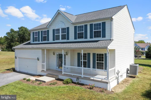 $473,000 | 197 Triumphant Way, Falling Waters, WV 25419