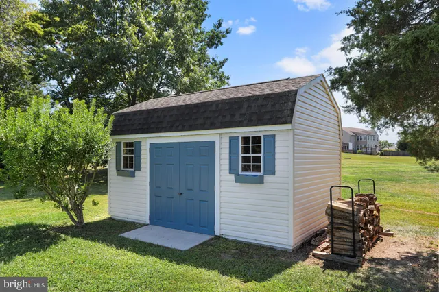 $473,000 | 197 Triumphant Way, Falling Waters, WV 25419