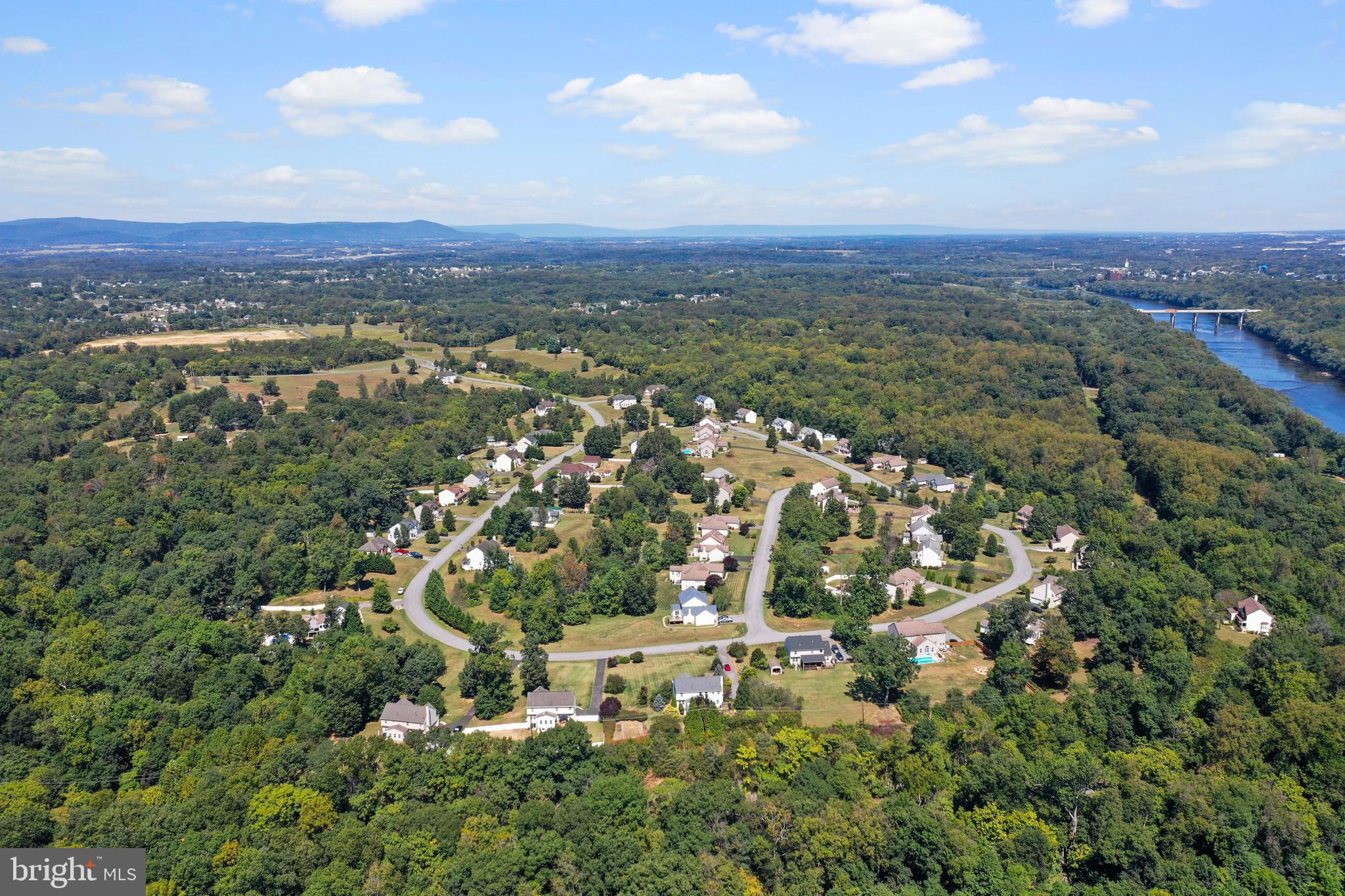 197 Triumphant Way Falling Waters, WV 25419 - Photo 8 of 58 Riverside on the Potomac community