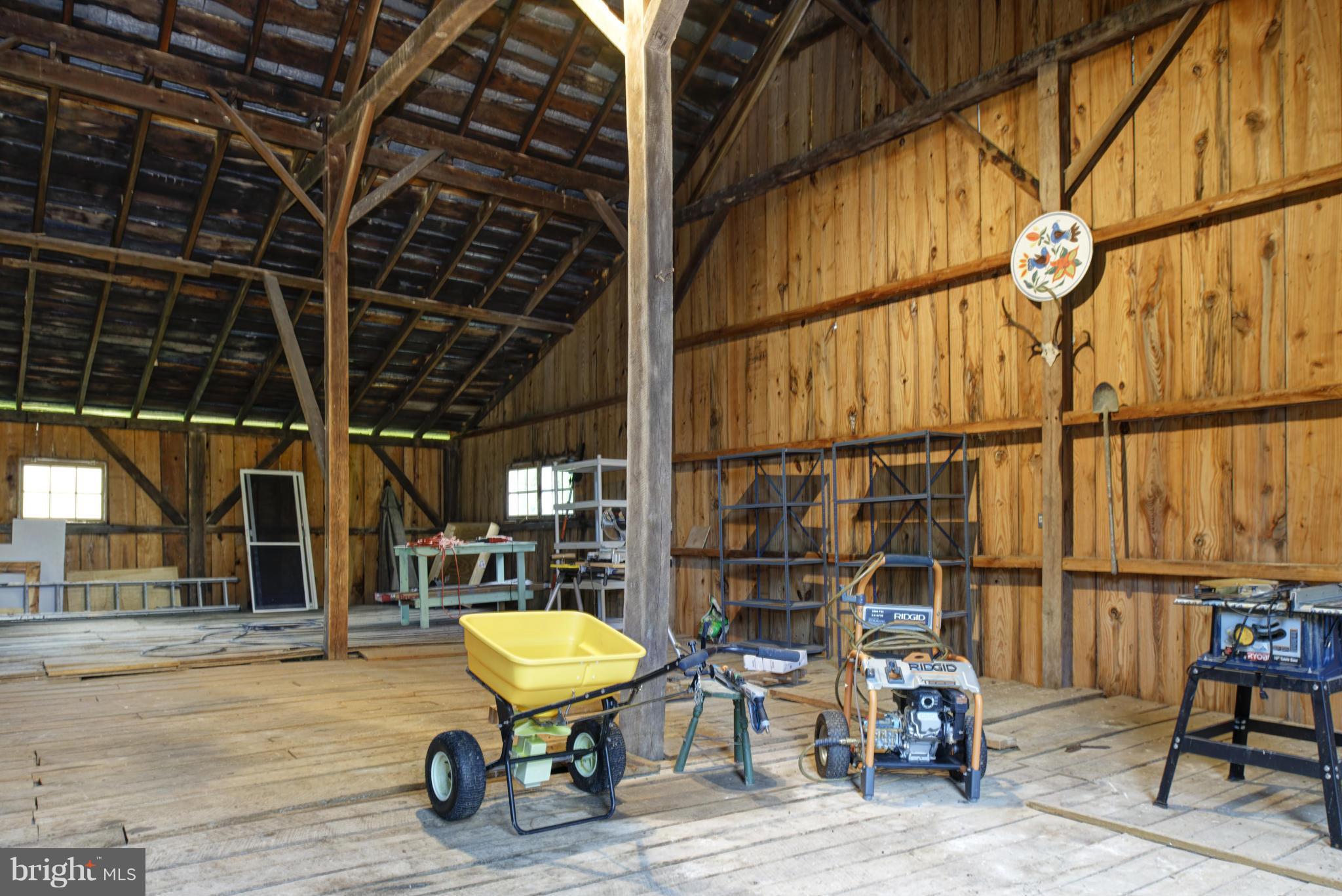 20583 Gleedsville Road Leesburg, VA 20175 - Photo 28 of 30 Bank Barn