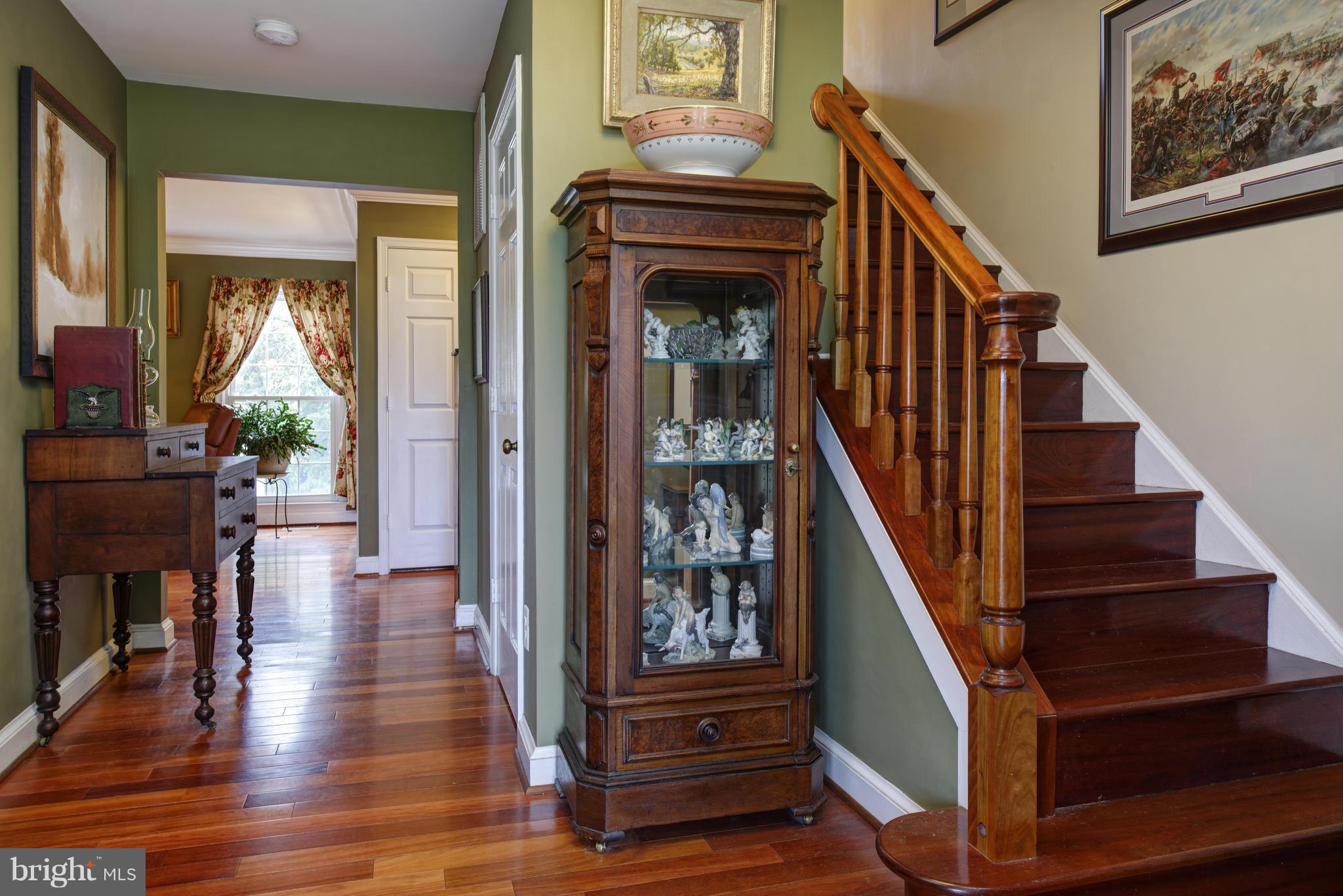 20583 Gleedsville Road Leesburg, VA 20175 - Photo 6 of 30 Foyer