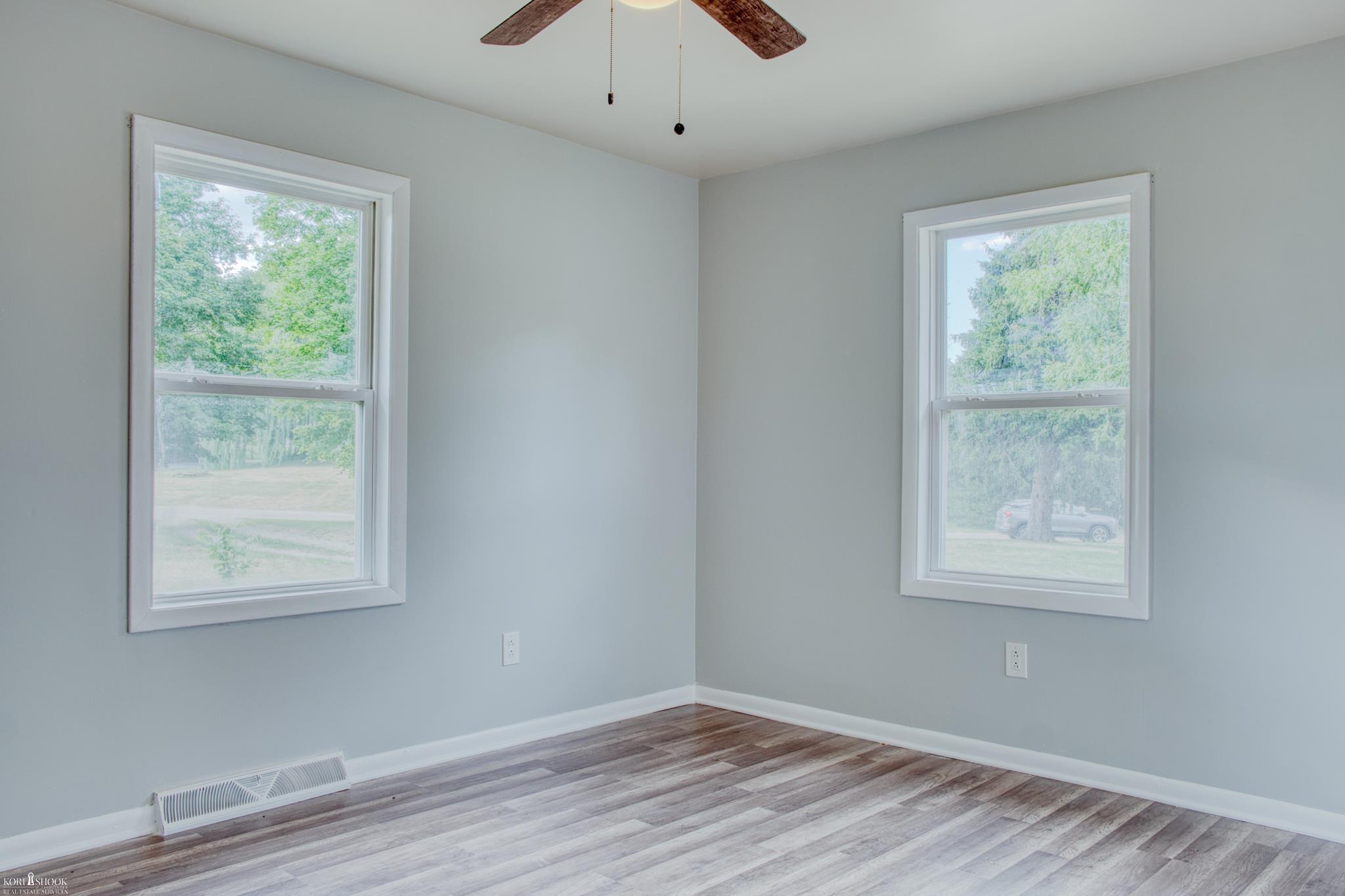 4802 Mill Road, Unit 4802 1/2 Bancroft, MI 48414 - Photo 11 of 46