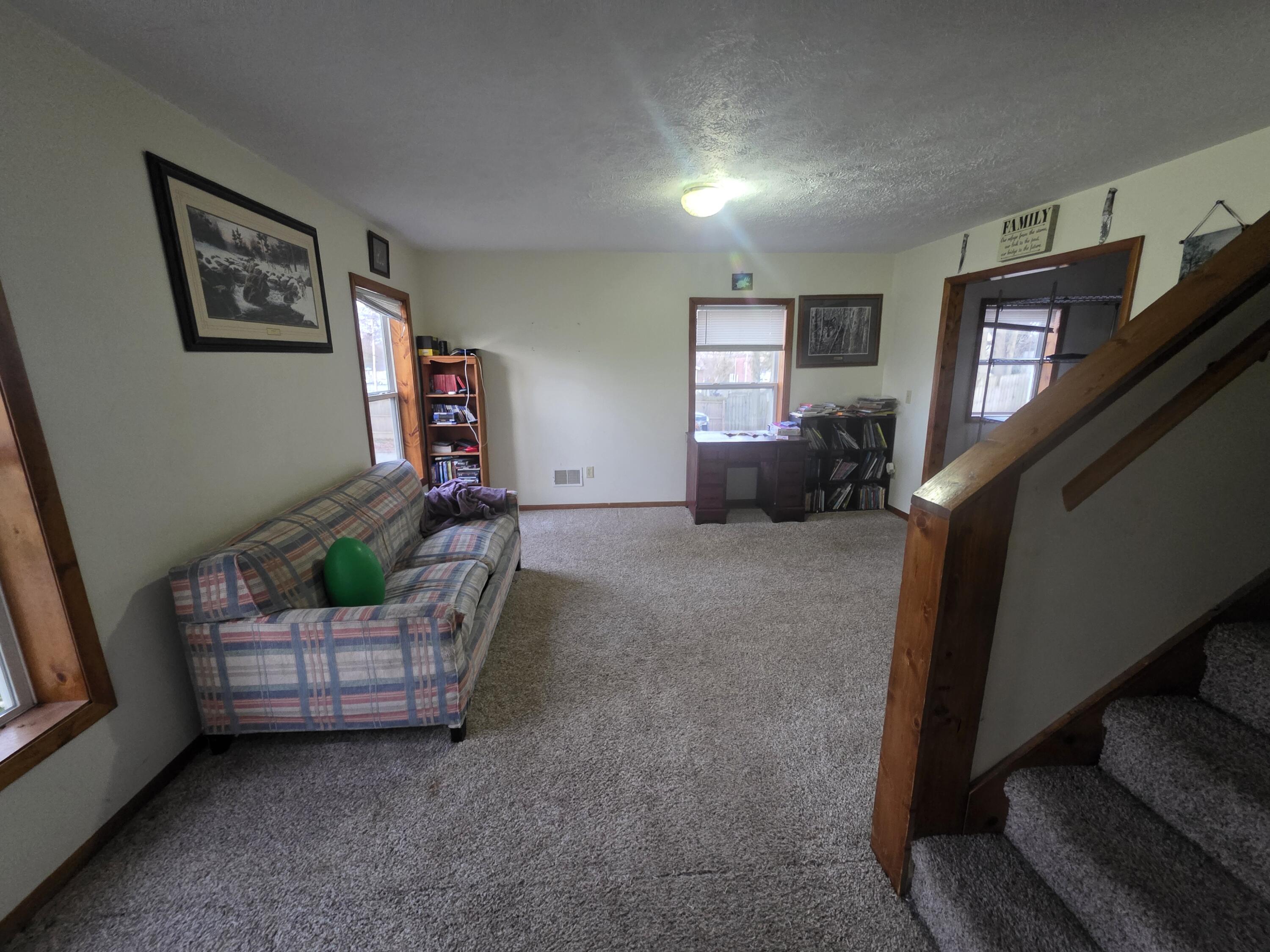 123 West Walnut Street Stanton, MI 48888 - Photo 3 of 10 20260413_195210