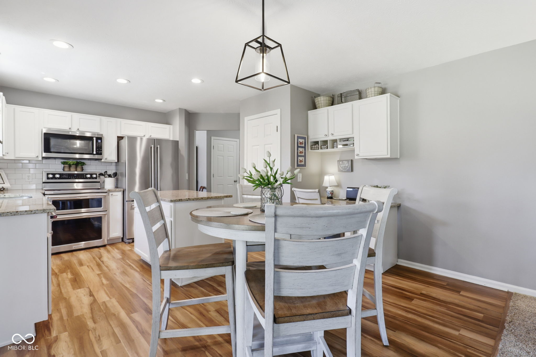 13931 Wakefield Place Fishers, IN 46038 - Photo 24 of 74