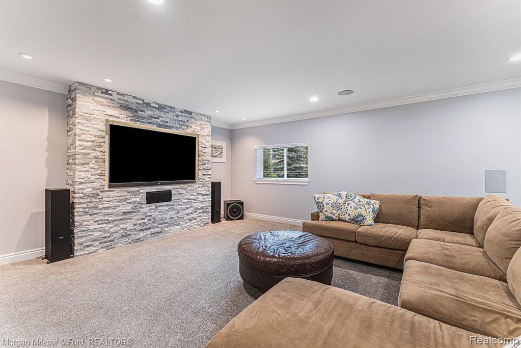 6941 Oakhurst Ridge Road Clarkston, MI 48348 - Photo 41 of 59