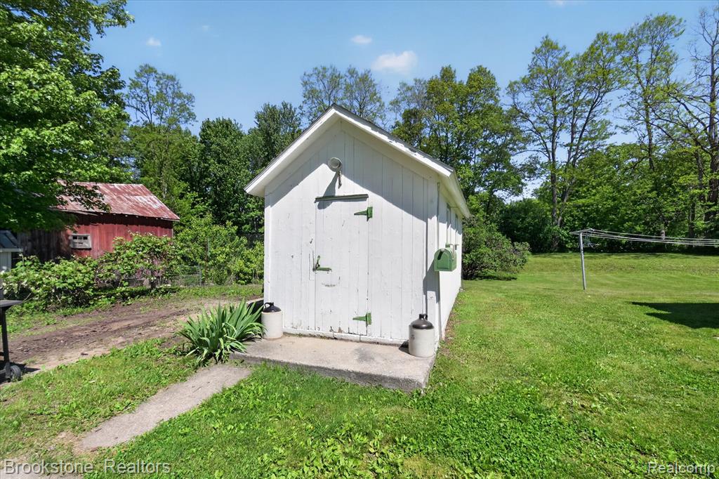 9455 Andersonville Road Clarkston, MI 48346 - Photo 54 of 80