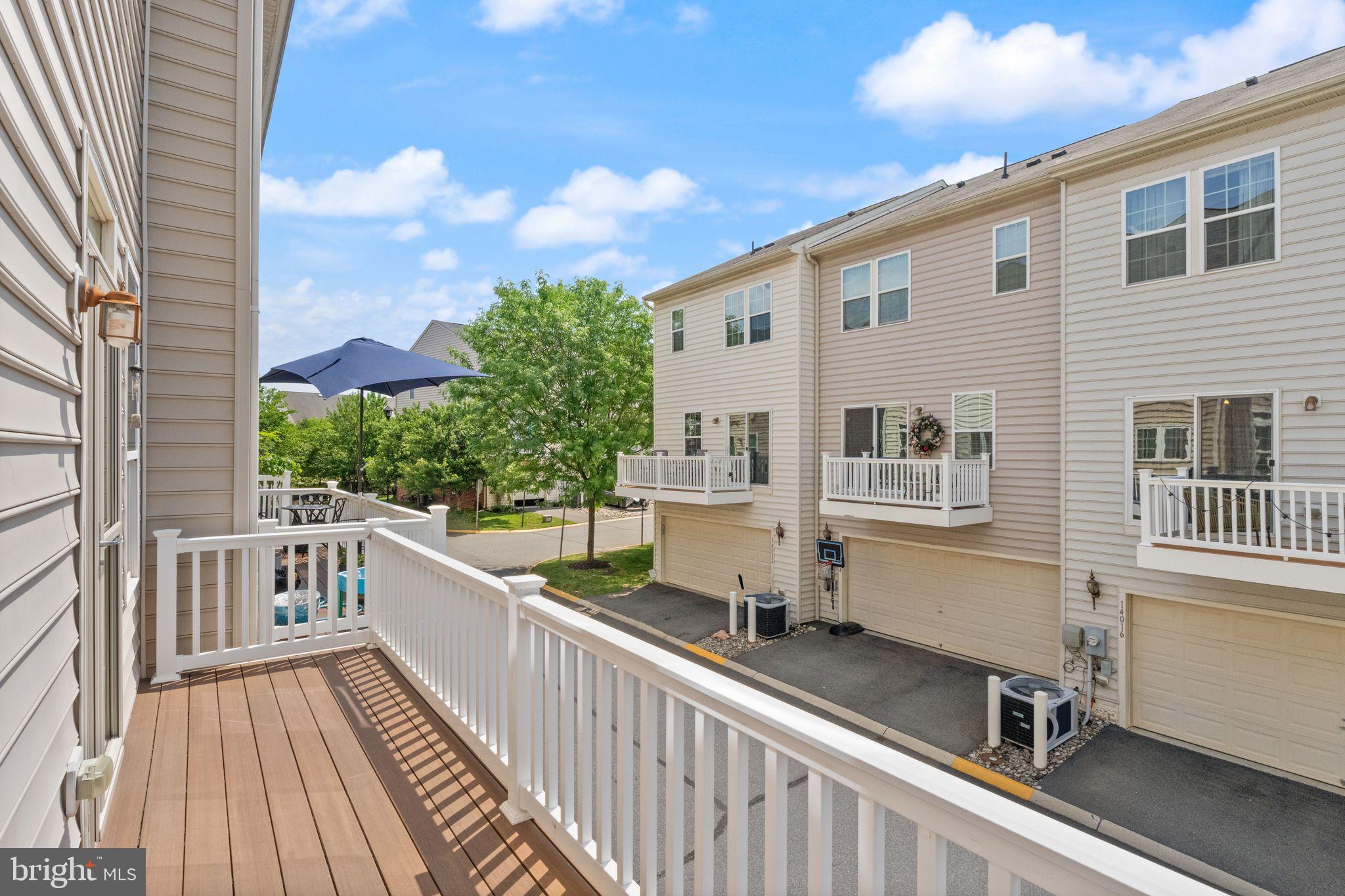 7015 Trek Way Gainesville, VA 20155 - Photo 19 of 56 Balcony maintained by association