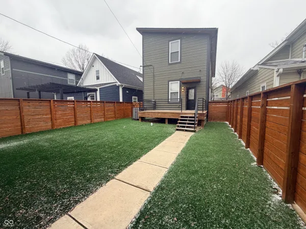 $3,700 | 656 North Beville Avenue, Indianapolis, IN 46201