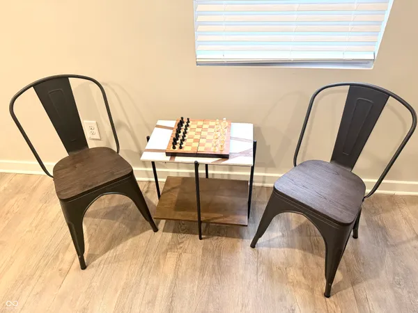 $3,700 | 656 North Beville Avenue, Indianapolis, IN 46201