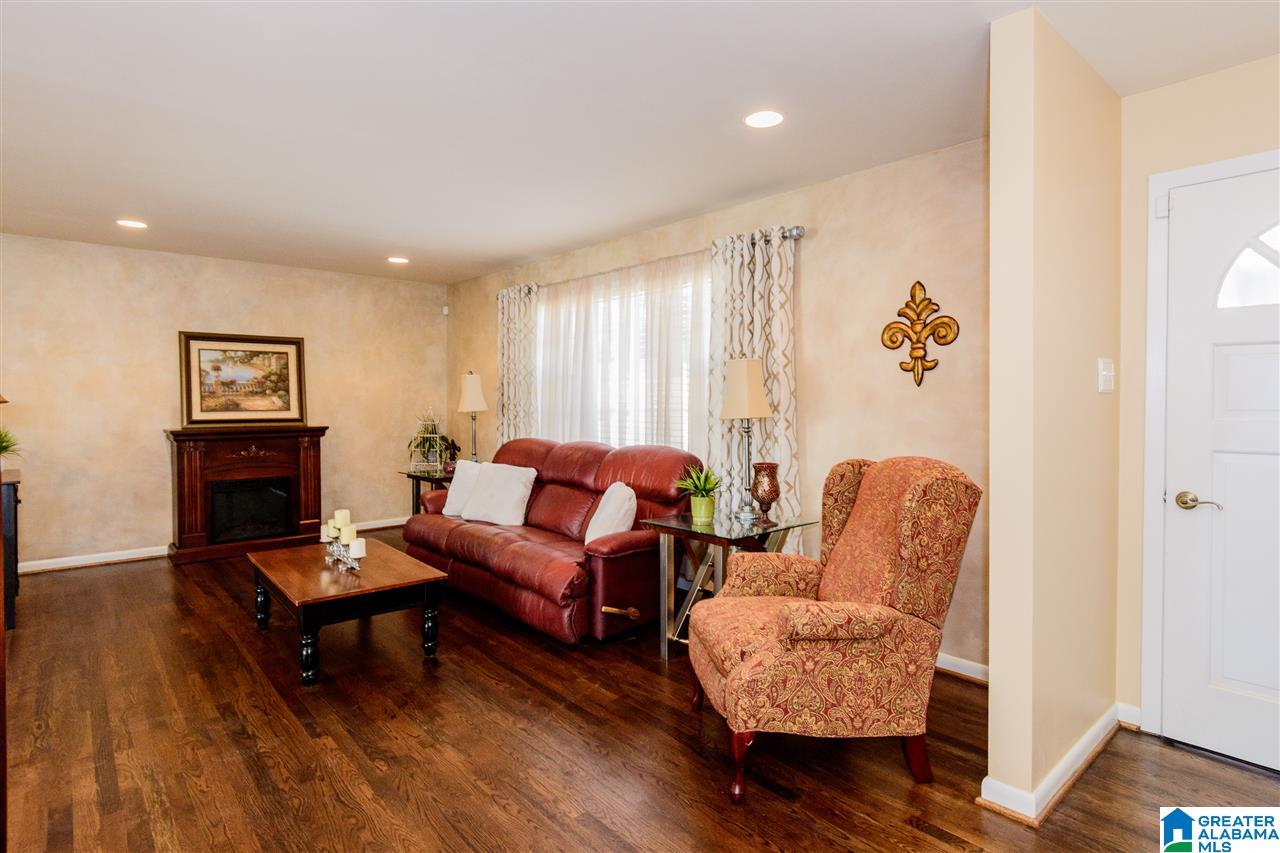 800 Woodridge Road Bessemer, AL 35022 - Photo 4 of 43