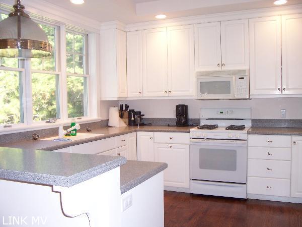 256 Pond Road West Tisbury, MA 02568 - Photo 14 of 14 http://d1qzqeyxiitrap.cloudfront.net/photos/18122/600/a1f139cf.jpg