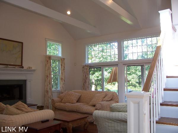 256 Pond Road West Tisbury, MA 02568 - Photo 4 of 14 http://d1qzqeyxiitrap.cloudfront.net/photos/18122/600/09e66dd9.jpg