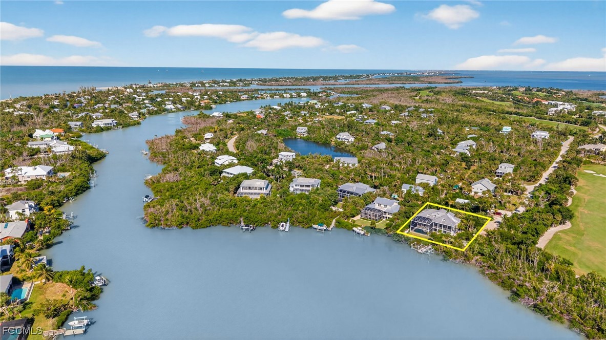 2400 Los Colony Road Sanibel, FL 33957 - Photo 2 of 50 a view of an ocean
