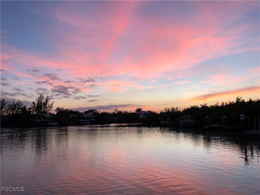 2400 Los Colony Road Sanibel, FL 33957 - Photo 4 of 50