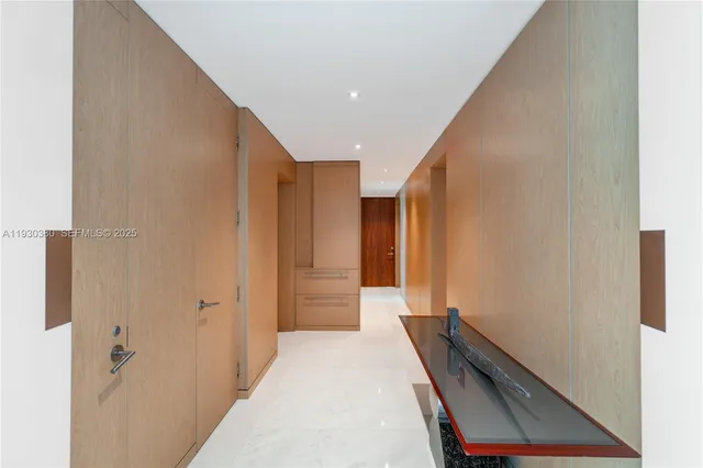 $16,000,000 | 1643 Brickell Avenue, Unit PH4901, Miami, FL 33129