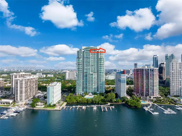 $16,000,000 | 1643 Brickell Avenue, Unit PH4901, Miami, FL 33129