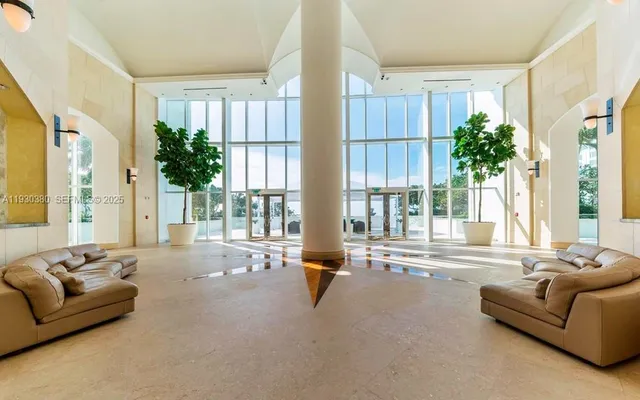 $16,000,000 | 1643 Brickell Avenue, Unit PH4901, Miami, FL 33129