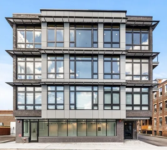 $3,325,000 | 14 Green Street, Unit PH1, Brookline, MA 02446
