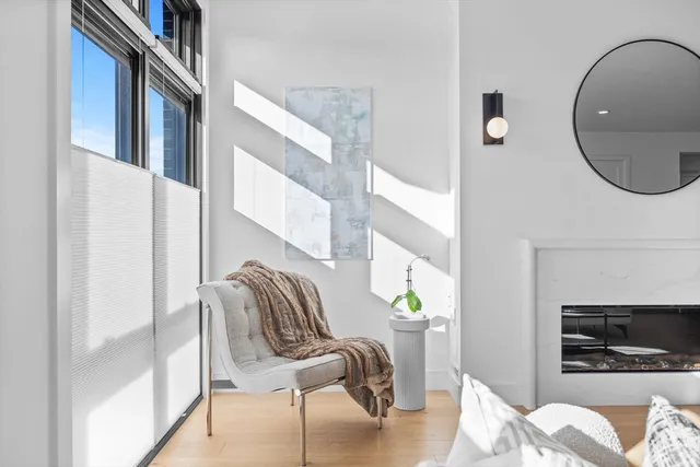 $3,325,000 | 14 Green Street, Unit PH1, Brookline, MA 02446