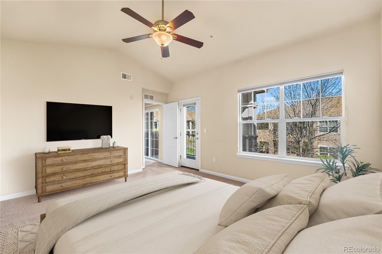 6202 Kilmer Loop, Unit 202 Golden, CO 80403 - Photo 5 of 45