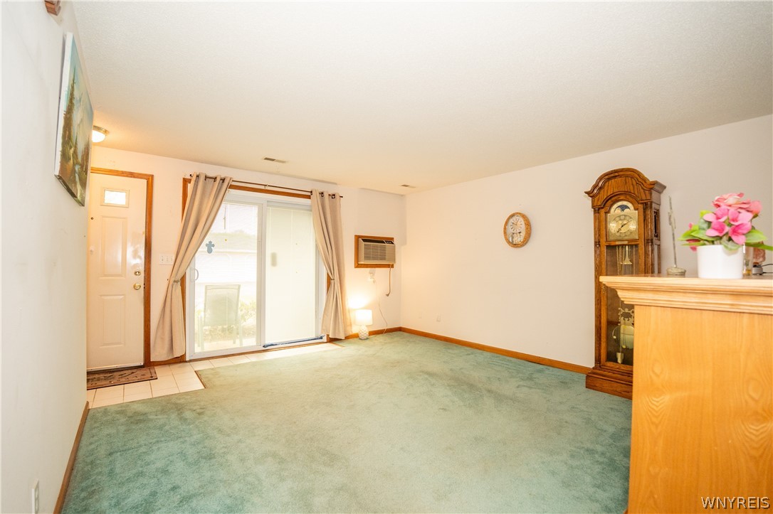 7 Sunmist Square Amherst, NY 14228 - Photo 7 of 25