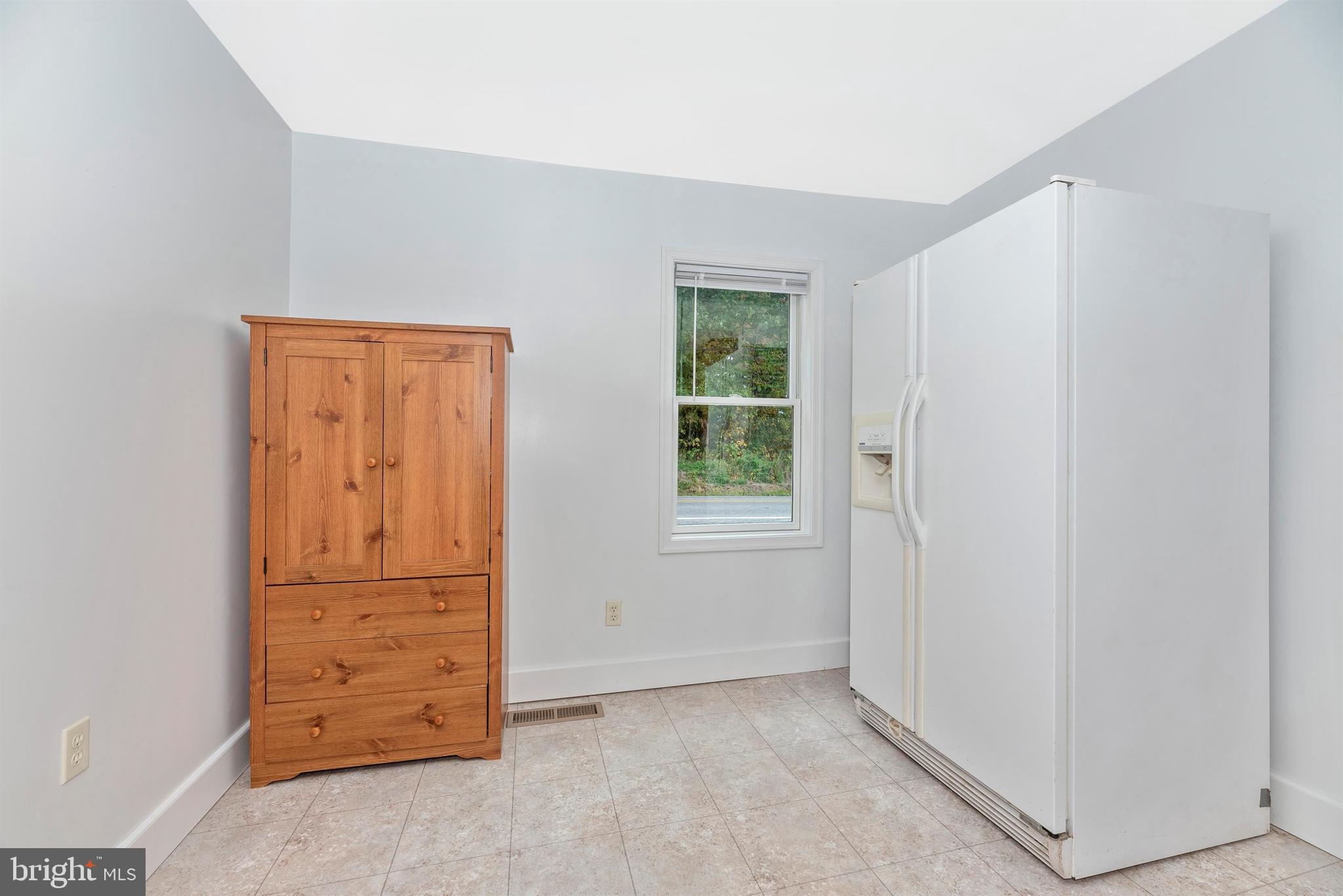 10006 Longs Mill Road Rocky Ridge, MD 21778 - Photo 32 of 66 Breakfast Nook