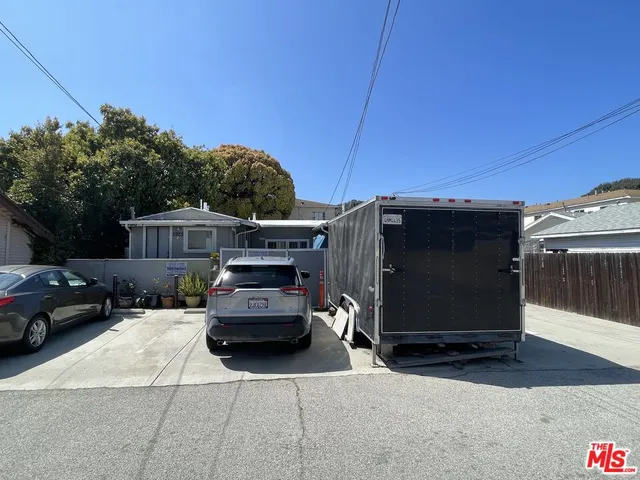 $1,795,000 | 1925 Euclid Street, Santa Monica, CA 90404