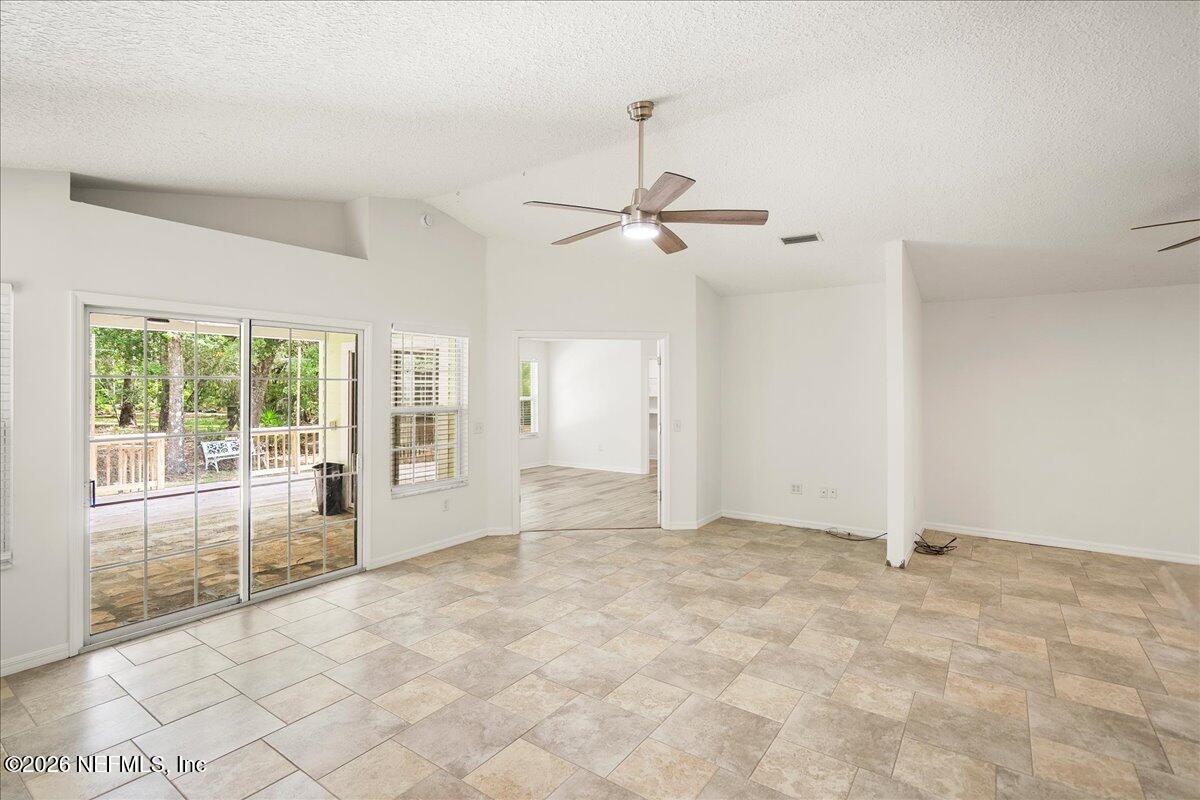 5526 Don Manuel Road Elkton, FL 32033 - Photo 13 of 43 12-DSC09847