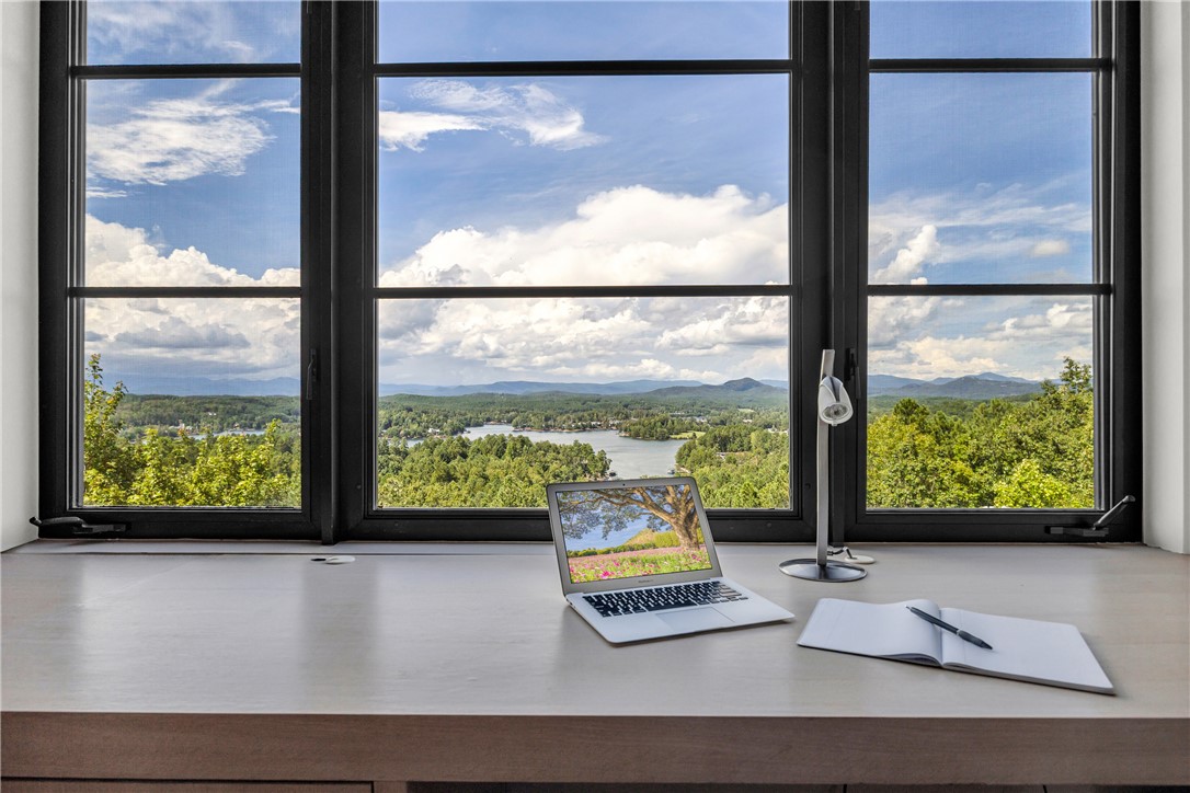 125 Scenic Crest Way Six Mile, SC 29682 - Photo 34 of 50