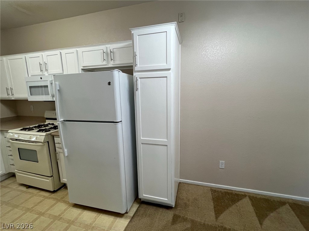 2291 West Horizon Ridge Parkway, Unit 4222 Henderson, NV 89052 - Photo 13 of 32
