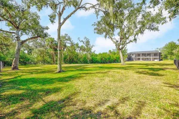$1,500,000 | 3410 26th Avenue East, Bradenton, FL 34208