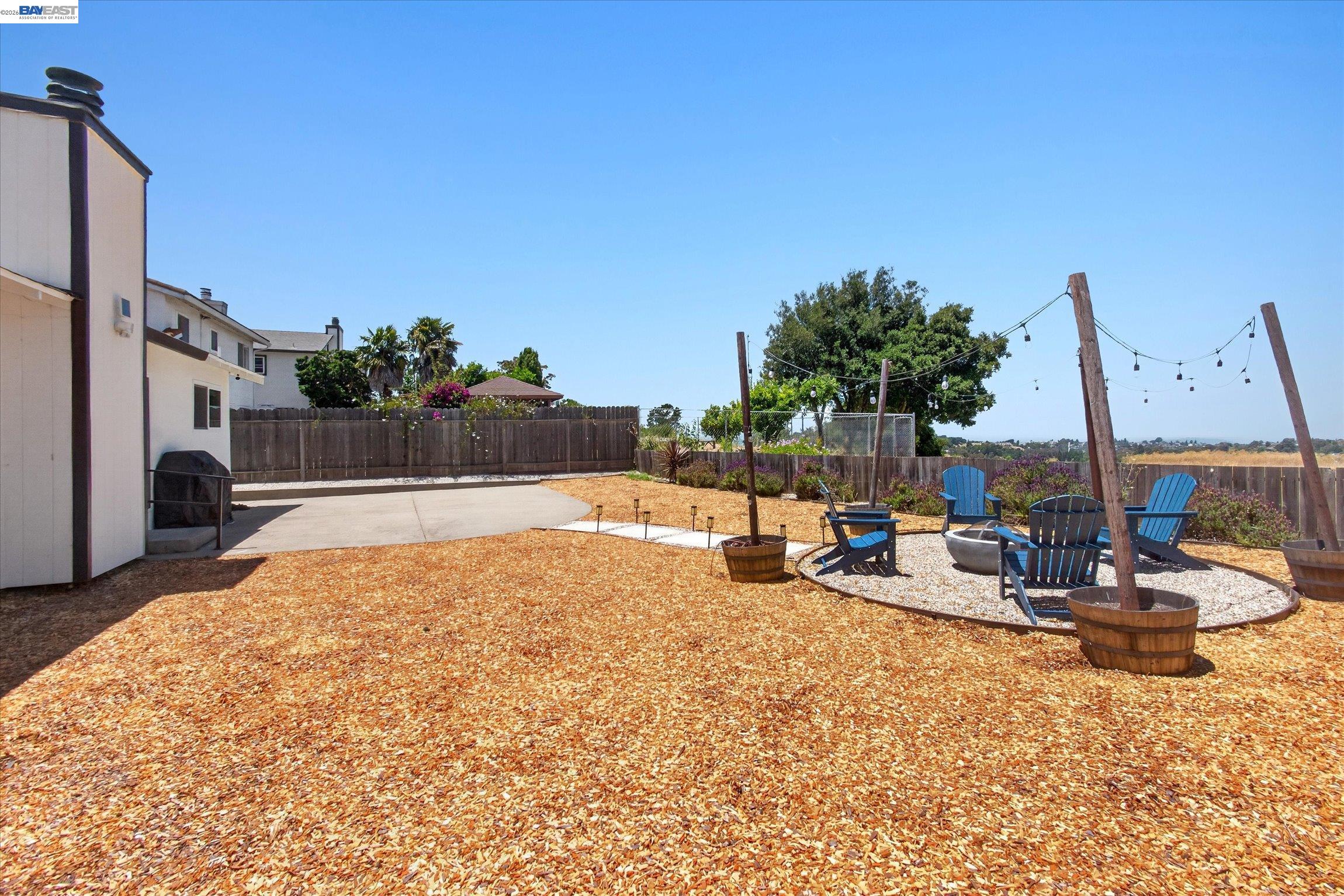 295 Iris Road Hercules, CA 94547 - Photo 26 of 31