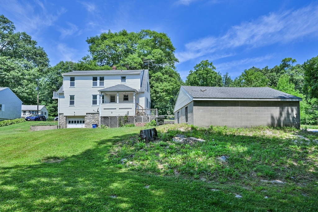 51 New Boston Road Dudley, MA 01571 - Photo 8 of 34 Gallery Image 8