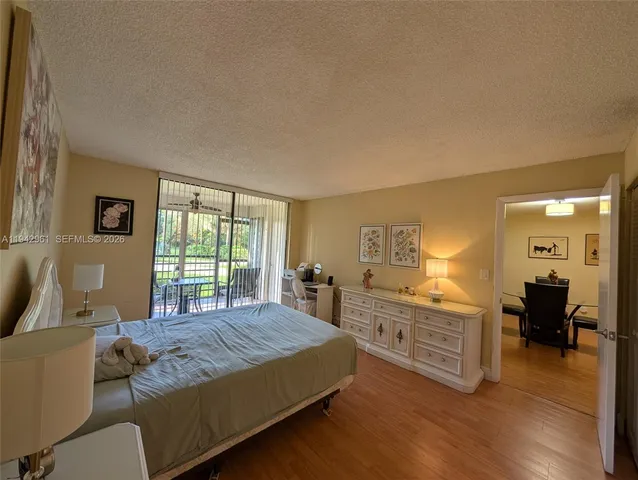 $139,900 | 900 St Charles Place, Unit L6, Pembroke Pines, FL 33026