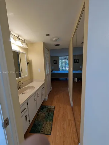 $139,900 | 900 St Charles Place, Unit L6, Pembroke Pines, FL 33026